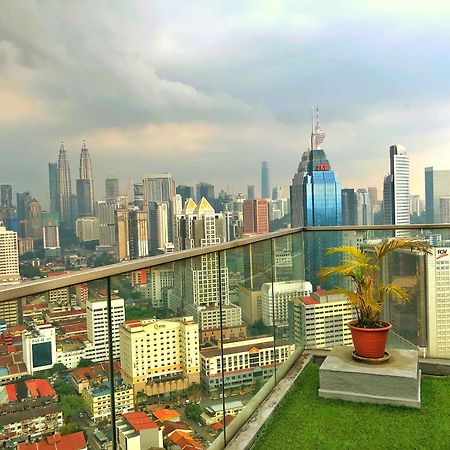 Penthouse On 34 - The Highest Unit And Best Views In Regalia & Private Rooftop Terrace Куала-Лумпур Экстерьер фото