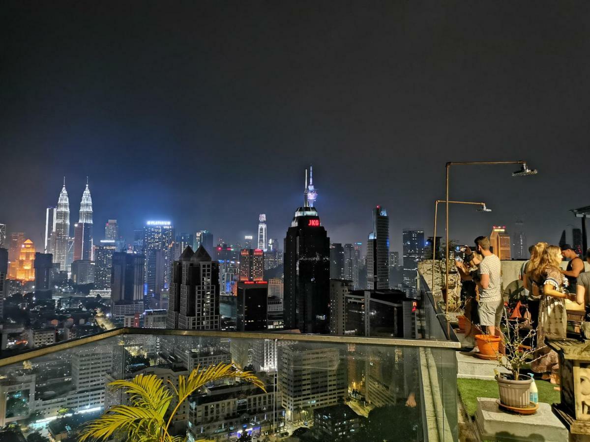 Penthouse On 34 - The Highest Unit And Best Views In Regalia & Private Rooftop Terrace Куала-Лумпур Экстерьер фото